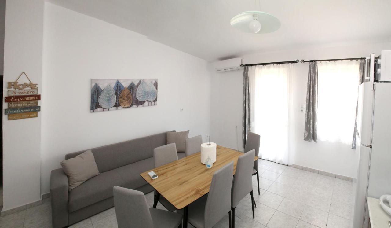 Lampias Apartments 케라모티 외부 사진