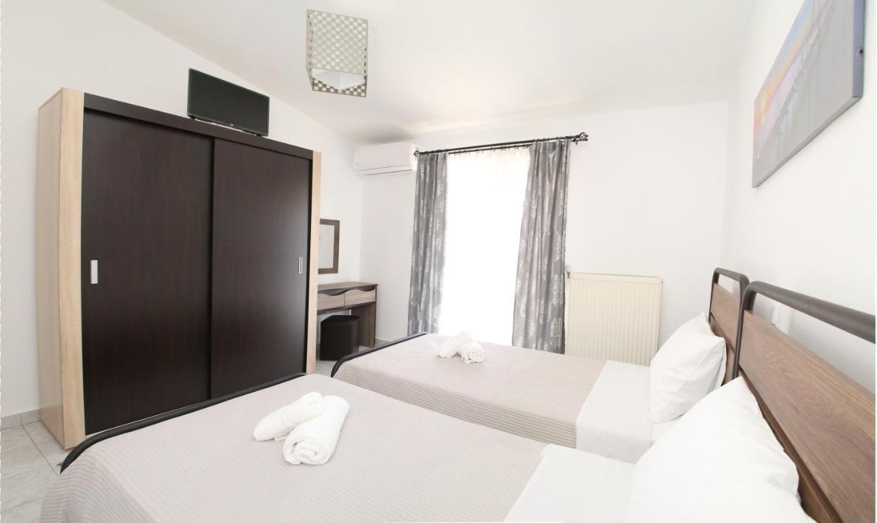 Lampias Apartments 케라모티 외부 사진