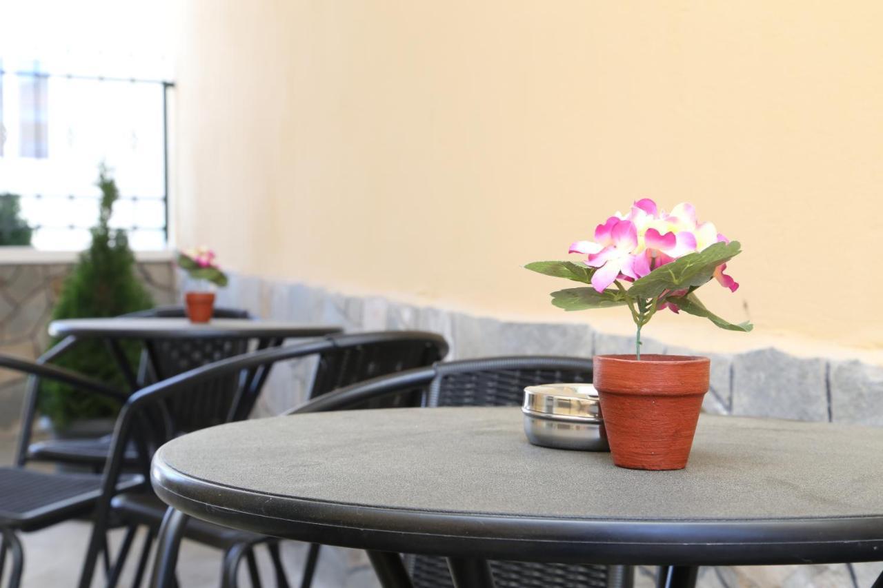 Lampias Apartments 케라모티 외부 사진
