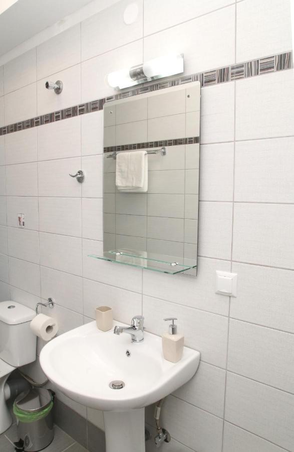 Lampias Apartments 케라모티 외부 사진
